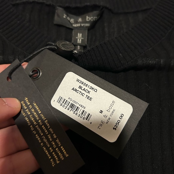 NWT Rag and bone arctic tee black red ribbed crewneck sweater size medium - Picture 4 of 5